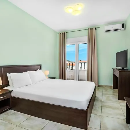 Poseidon ホテル 2*